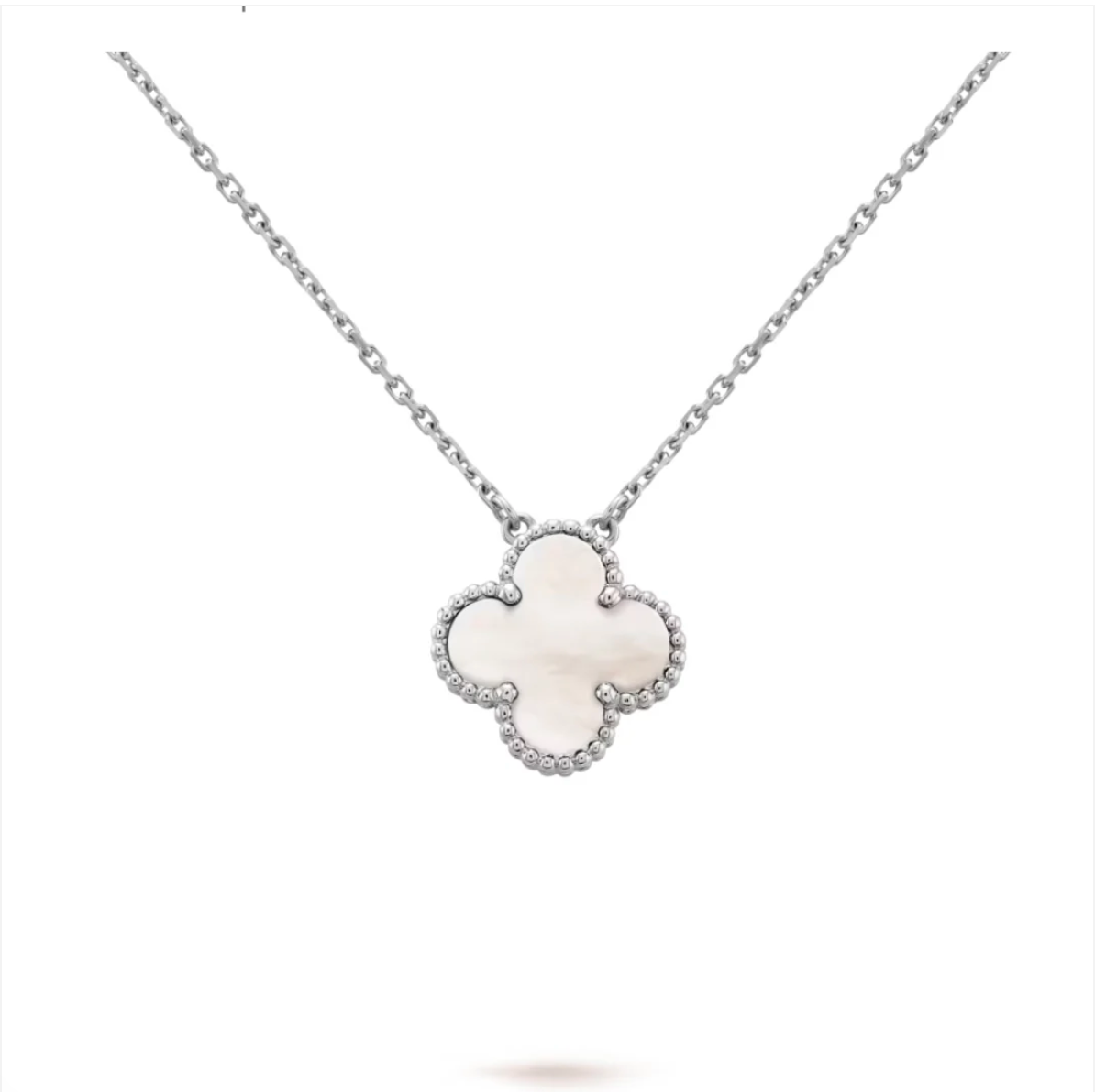 Single Clover Pendant - Mother Of Pearl